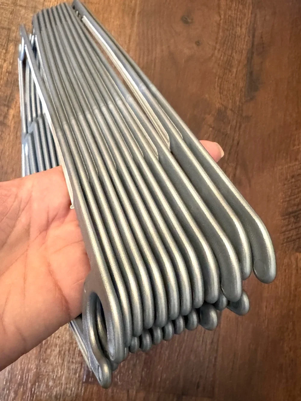 12 versatile hangers with nonslip grips